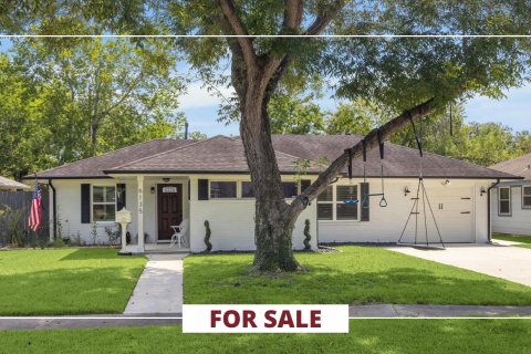6135 Jason Street